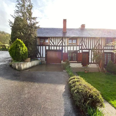Le Val Godard Fresnay-le-Samson Exterior photo